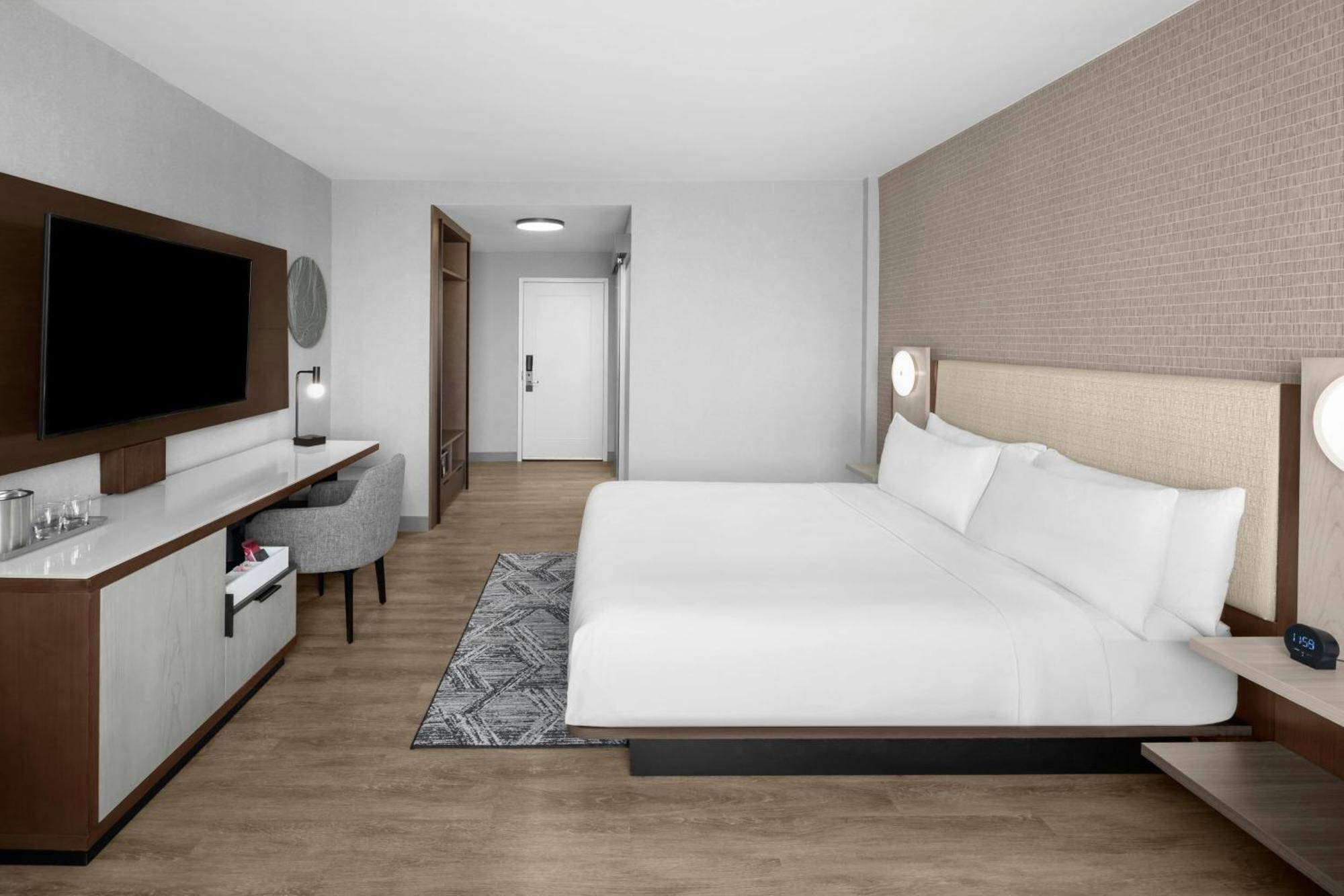 Hotel Ac National Landing